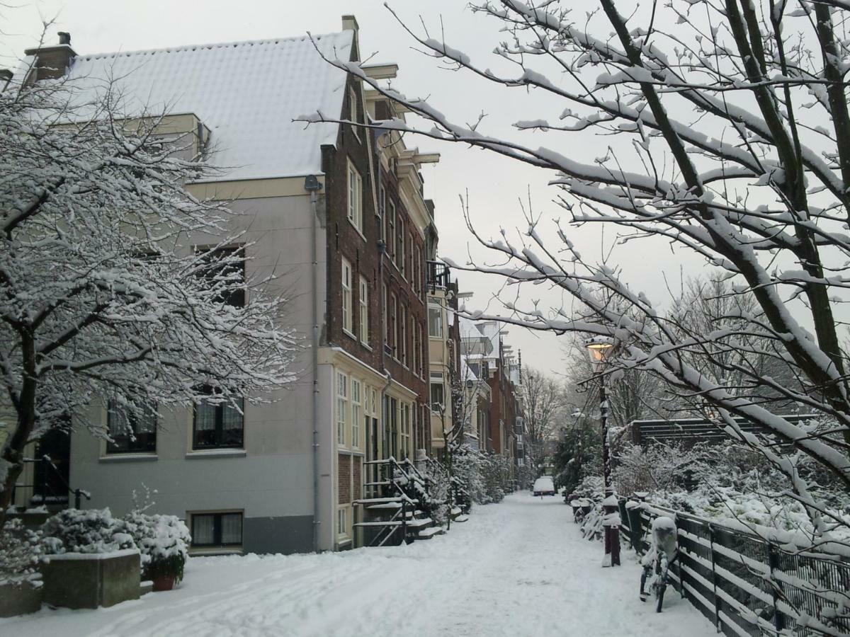 Central & Quiet Canal Apartment Amsterdam Esterno foto